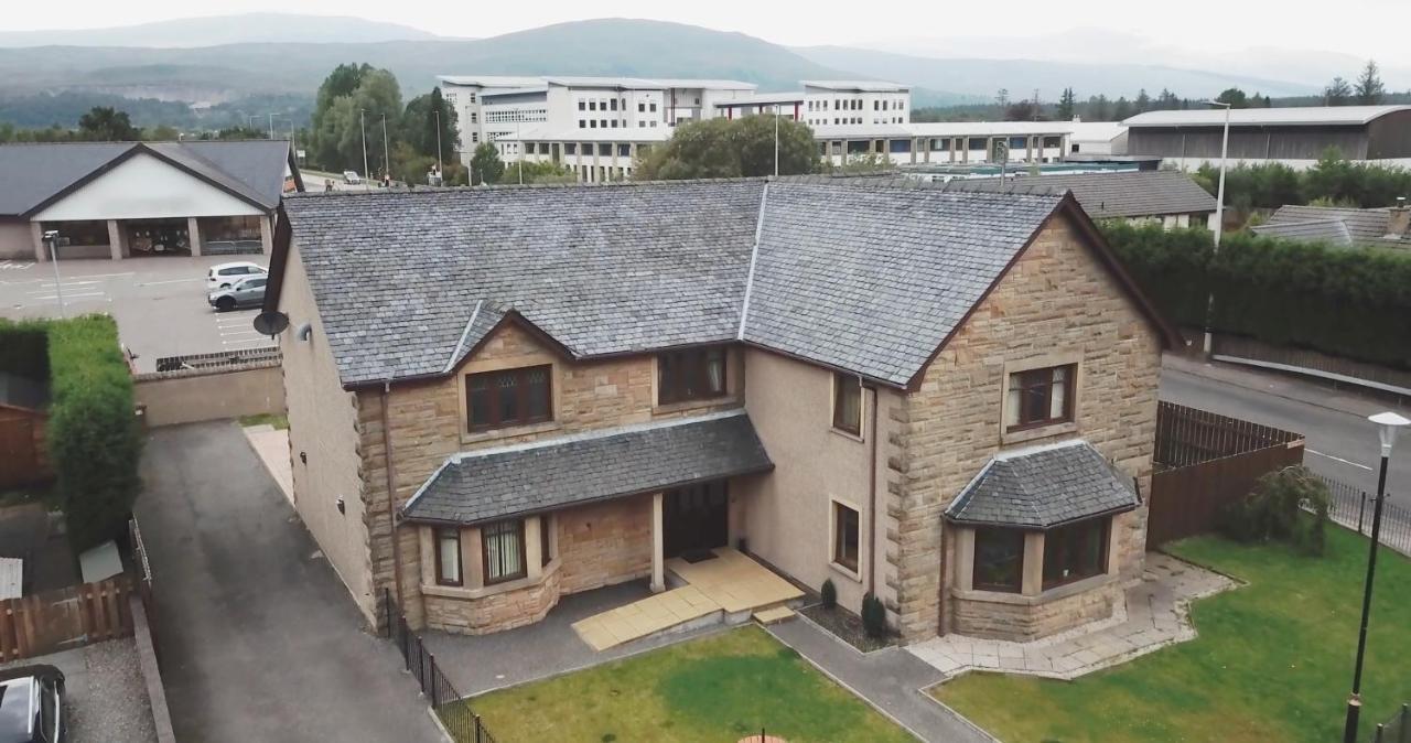 Victoria House Bed And Breakfast Fort William Bagian luar foto