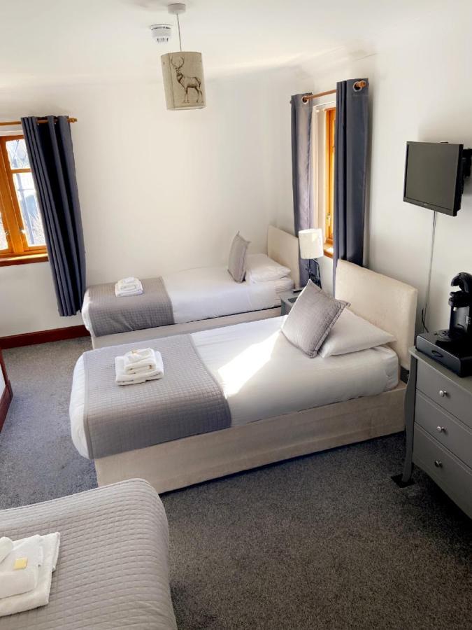 Victoria House Bed And Breakfast Fort William Bagian luar foto