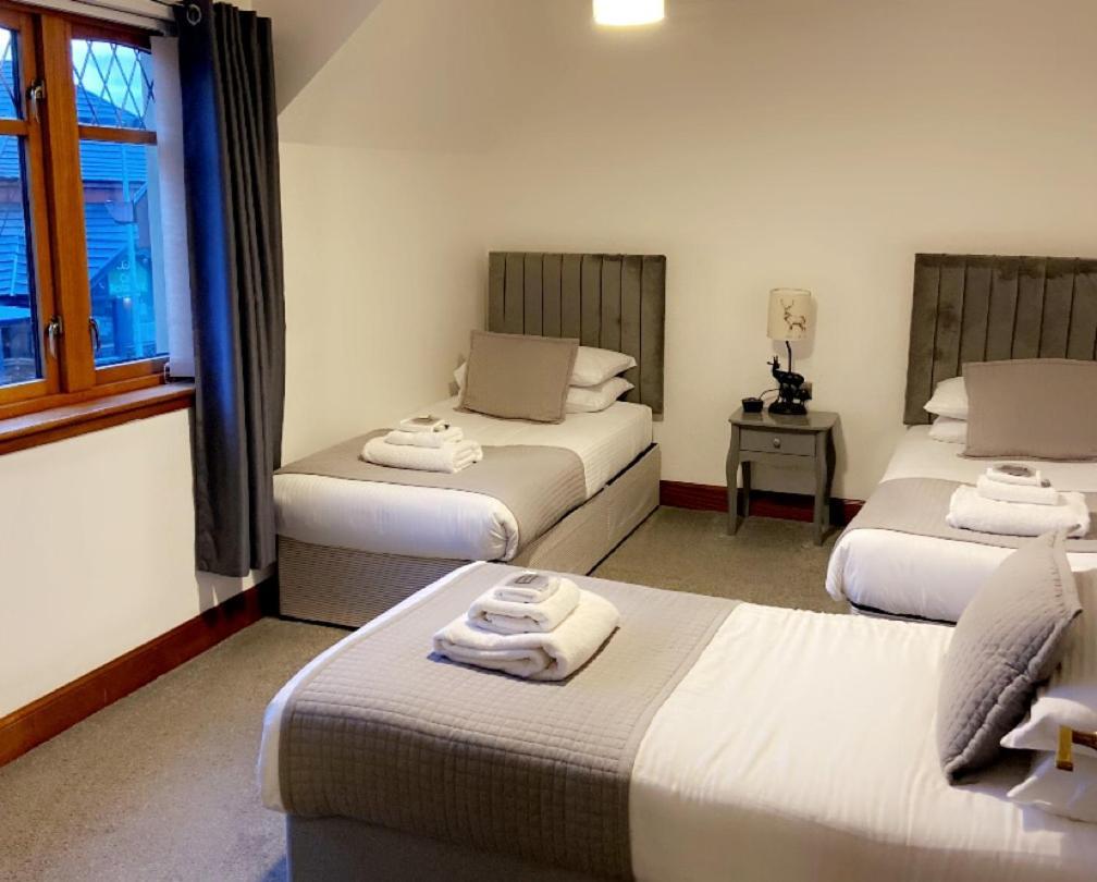 Victoria House Bed And Breakfast Fort William Bagian luar foto